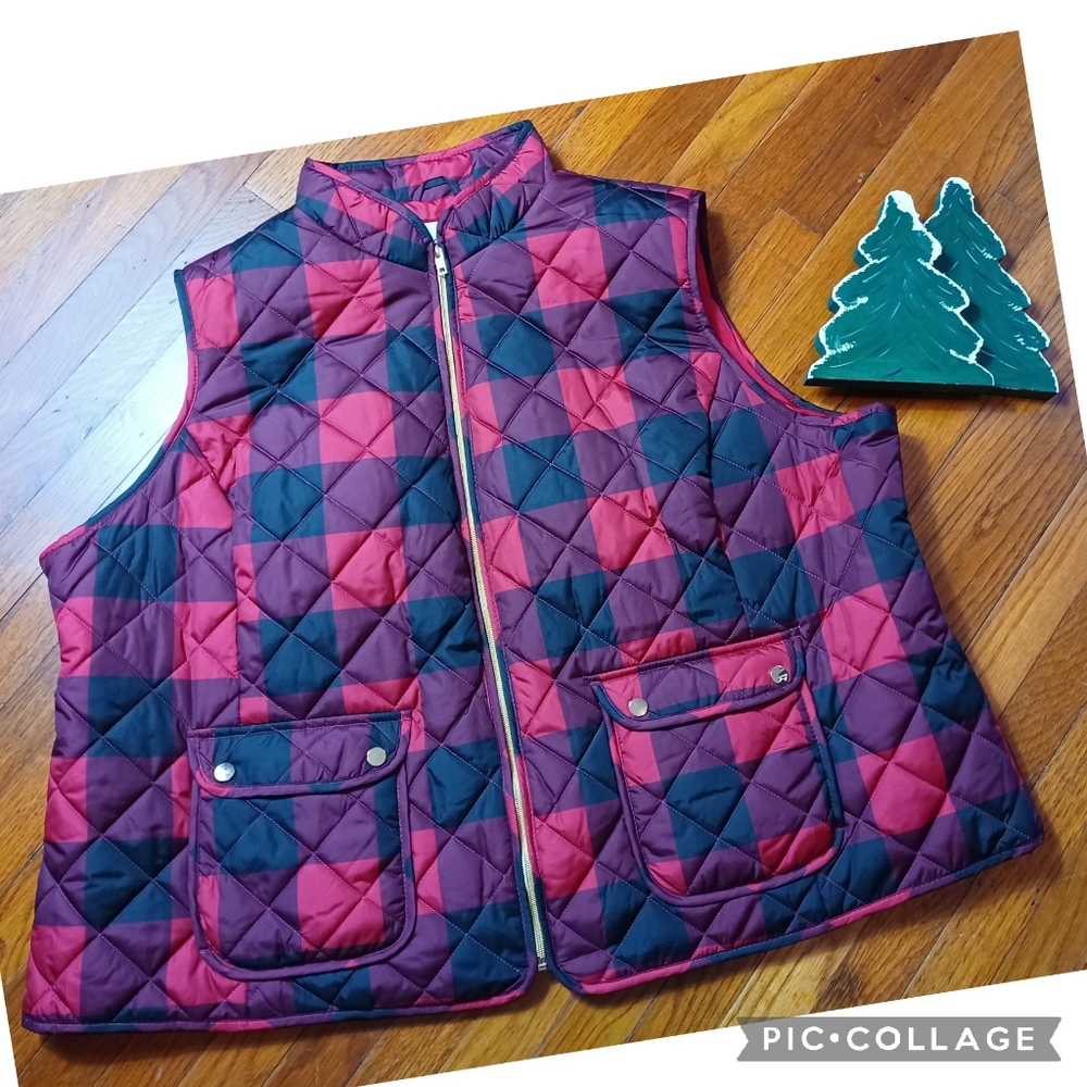 St John's Bay Red Plaid Quilted Vest Plus Sz 4X